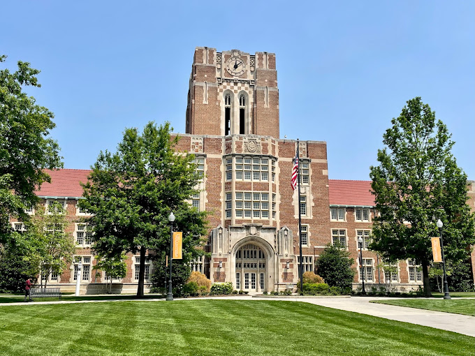 Master & Phd in Chemistry at University of Tennessee, Knoxville